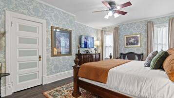 2 slaapkamers, een strijkplank/strijkijzer, gratis wifi, beddengoed