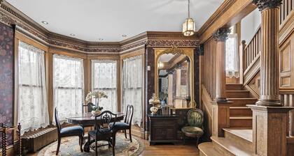 Grand Historic Retreat | Walk to Capitol & Attractions | Timeless Elegance