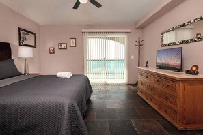 3 soverom, strykejern/-brett, wi-fi (inkludert) og sengetøy