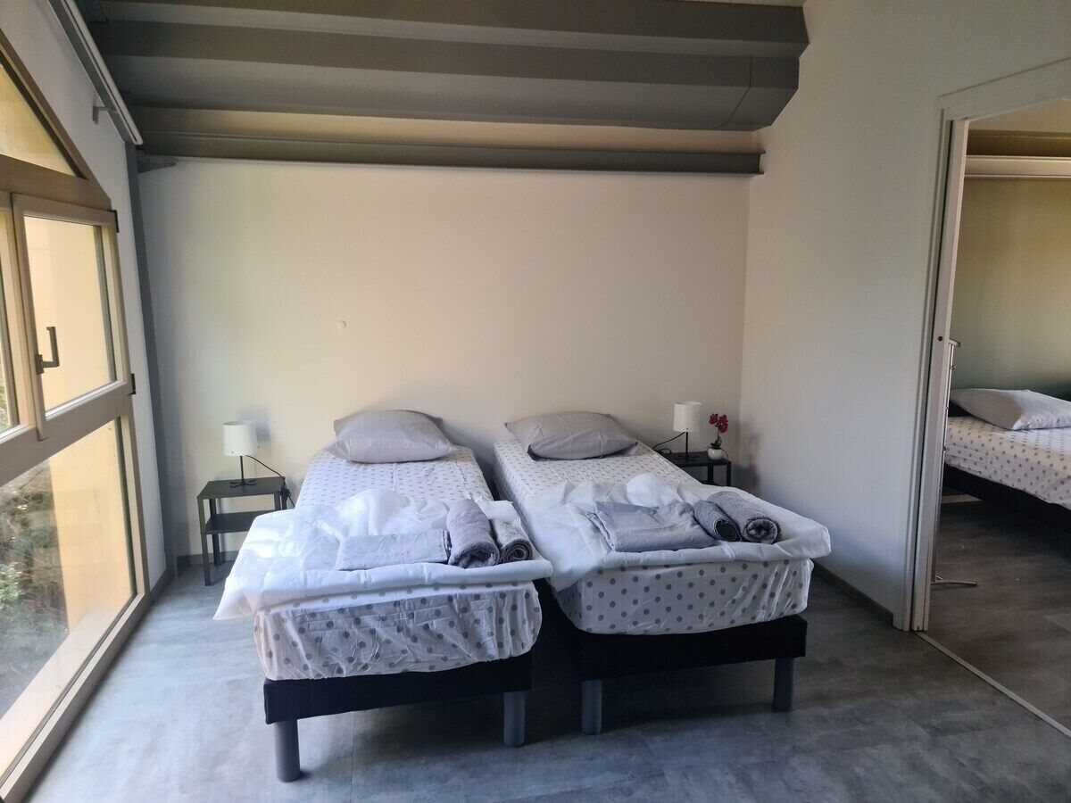 3 bedrooms, iron/ironing board, travel cot, WiFi