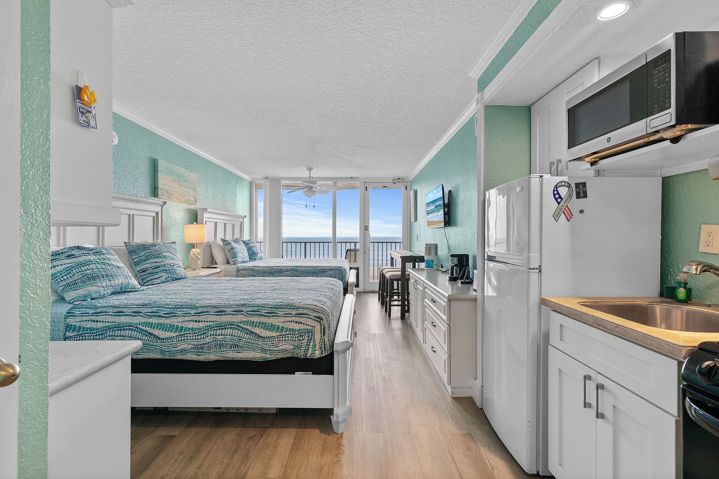 熨斗/熨衣板、免费 WiFi、床单