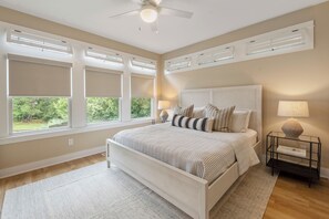 5 Schlafzimmer, Bügeleisen/Bügelbrett, WLAN, Bettwäsche