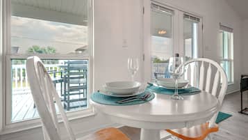 Cottage (2 Bedrooms) | Interior