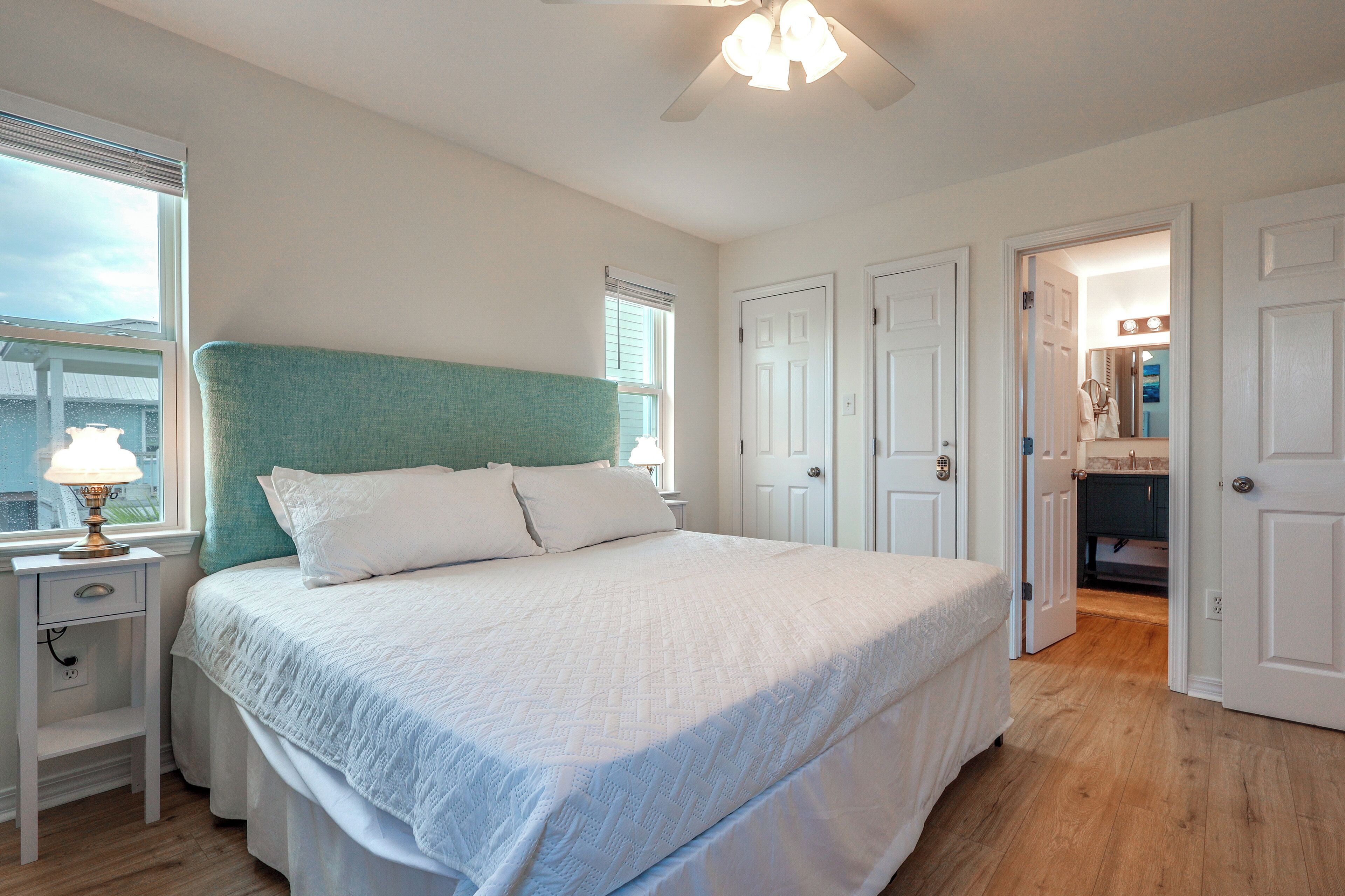 Cottage (2 Bedrooms) | Interior