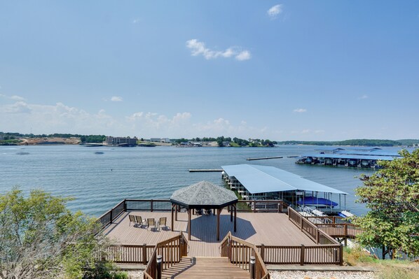 Apartment (2 Bedrooms) | Interior - Lakefront Condo in Osage Beach: Balcony + Views! (Osage Beach)