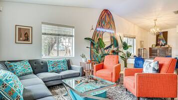 Rumah (2 Bedrooms) | Bagian depan properti