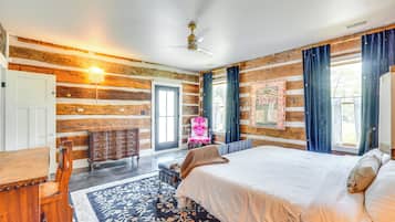 House (5 Bedrooms) | Interior