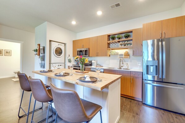 Apartment (2 Bedrooms) | Interior - Condo Near Beach & Downtown in Traverse City! (Traverse City)