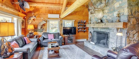 House (3 Bedrooms) | Front of property