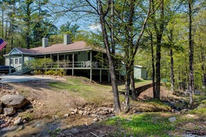 Apartment (1 Bedroom) | Interior - Resort Condo w/ Loft: 1 Mi to Attitash Mountain! (Bartlett)