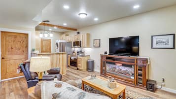 House (1 Bedroom) | Front of property