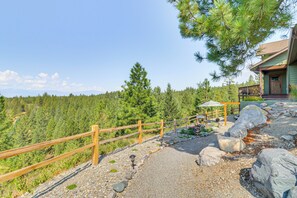 House (1 Bedroom) | Interior - Cozy Eureka Getaway - Hike, Bike, Hunt & Fish! (Eureka)