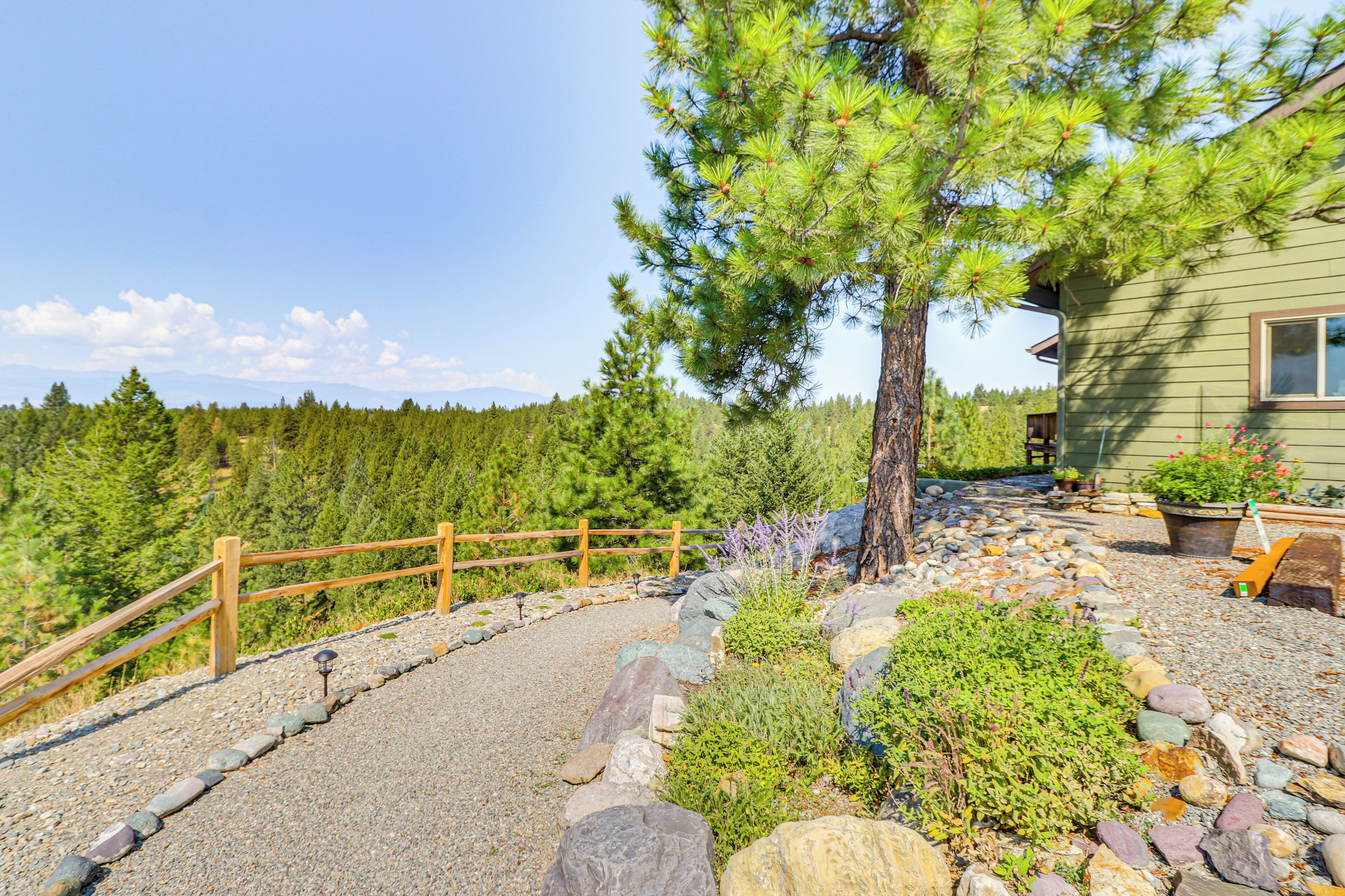 Rumah (1 Bedroom) | Interior