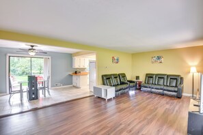 House (4 Bedrooms) | Interior