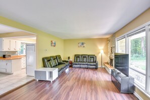 House (4 Bedrooms) | Interior