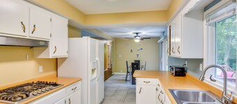 5 Mi to Warren Dunes - Secluded Sawyer Home!