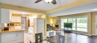 5 Mi to Warren Dunes - Secluded Sawyer Home!