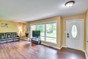 House (4 Bedrooms) | Interior