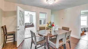 Rumah (3 Bedrooms) | Interior