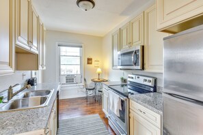 Apartment (2 Bedrooms) | Interior - 2 Mi to Warren Dunes - Bright Sawyer Apartment! (Sawyer)
