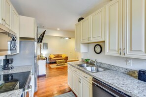 Apartment (2 Bedrooms) | Interior - 2 Mi to Warren Dunes - Bright Sawyer Apartment! (Sawyer)