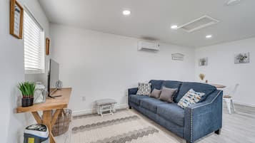 Apartment (1 Bedroom) | Depan hartanah