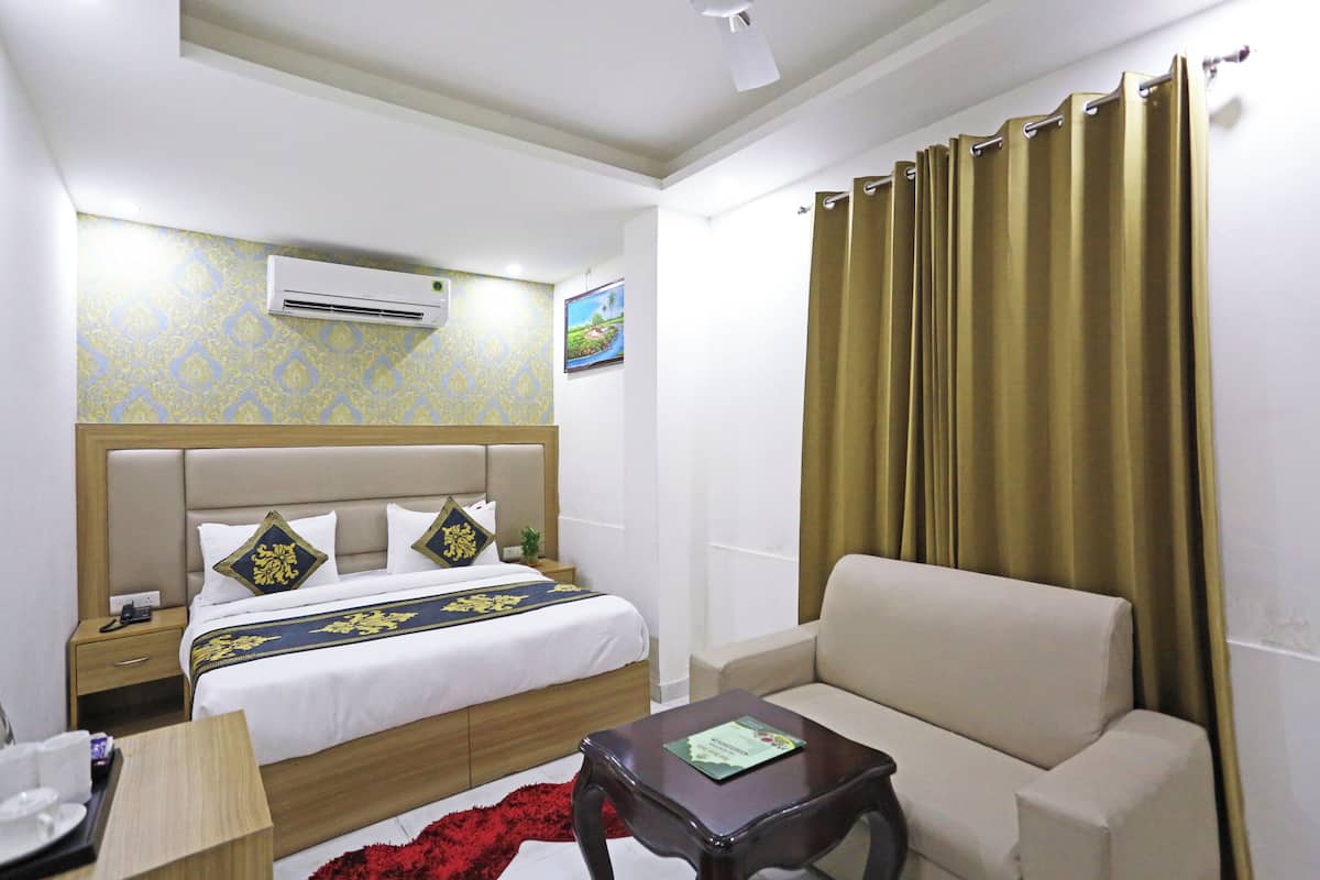 Hypo-allergenic bedding, soundproofing, free WiFi