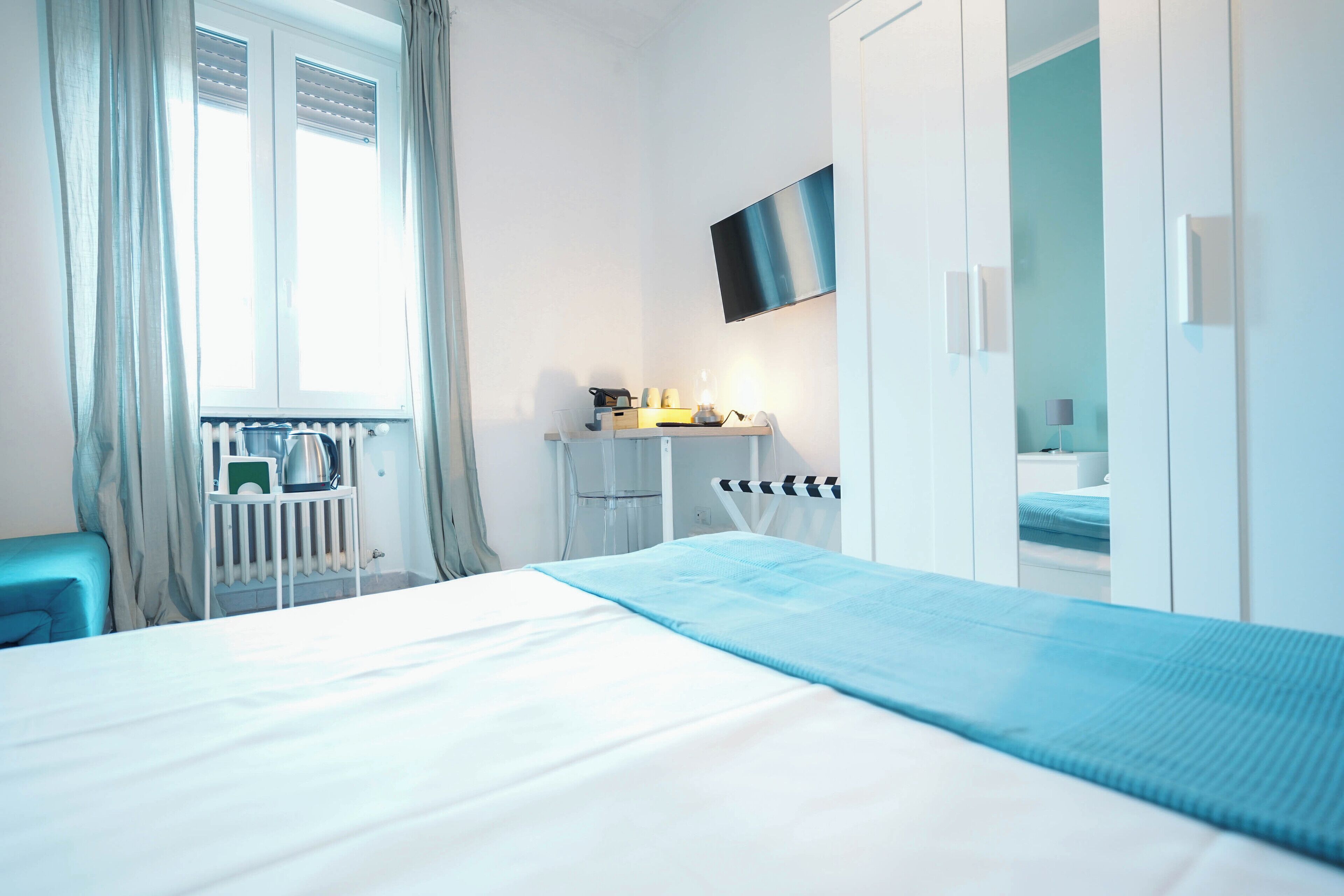 スーペリア トリプルルーム | セーフティボックス (室内)、デスク、ノートパソコン用作業スペース、防音設備