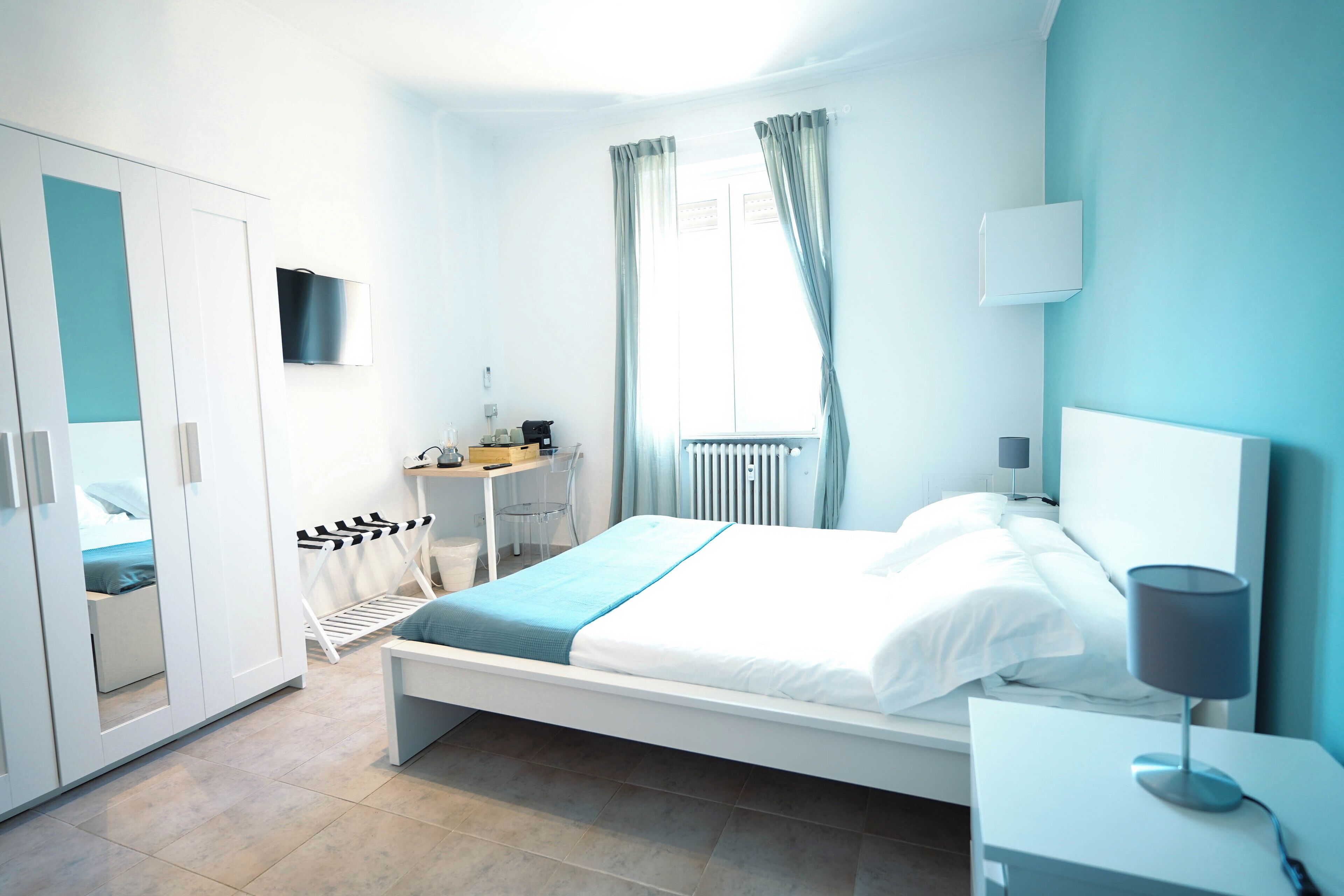 스탠다드 트리플룸 | 객실 내 금고, 책상, 노트북 작업 공간, 방음 설비