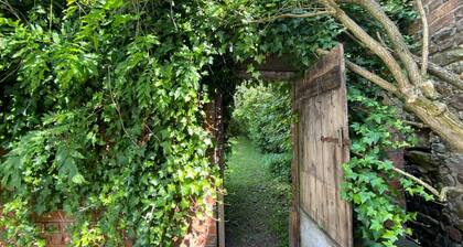 Chantry Cottage - sleeps 5