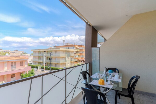 Outdoor dining - 3992 Appartamento Sterlizia by Barbarhouse (Gallipoli)