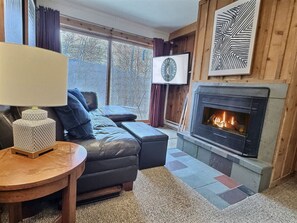 TV connectée, cheminée