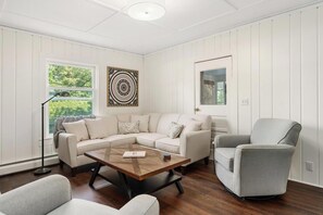 Smart-tv och eldstad