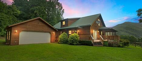 House, 3 Bedrooms | Exterior