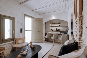 Interior - Onos Luxury Villas One (KYTHNOS)