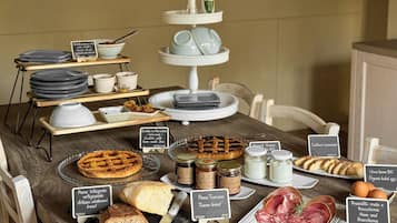 Gratis morgenmadsbuffet hver dag