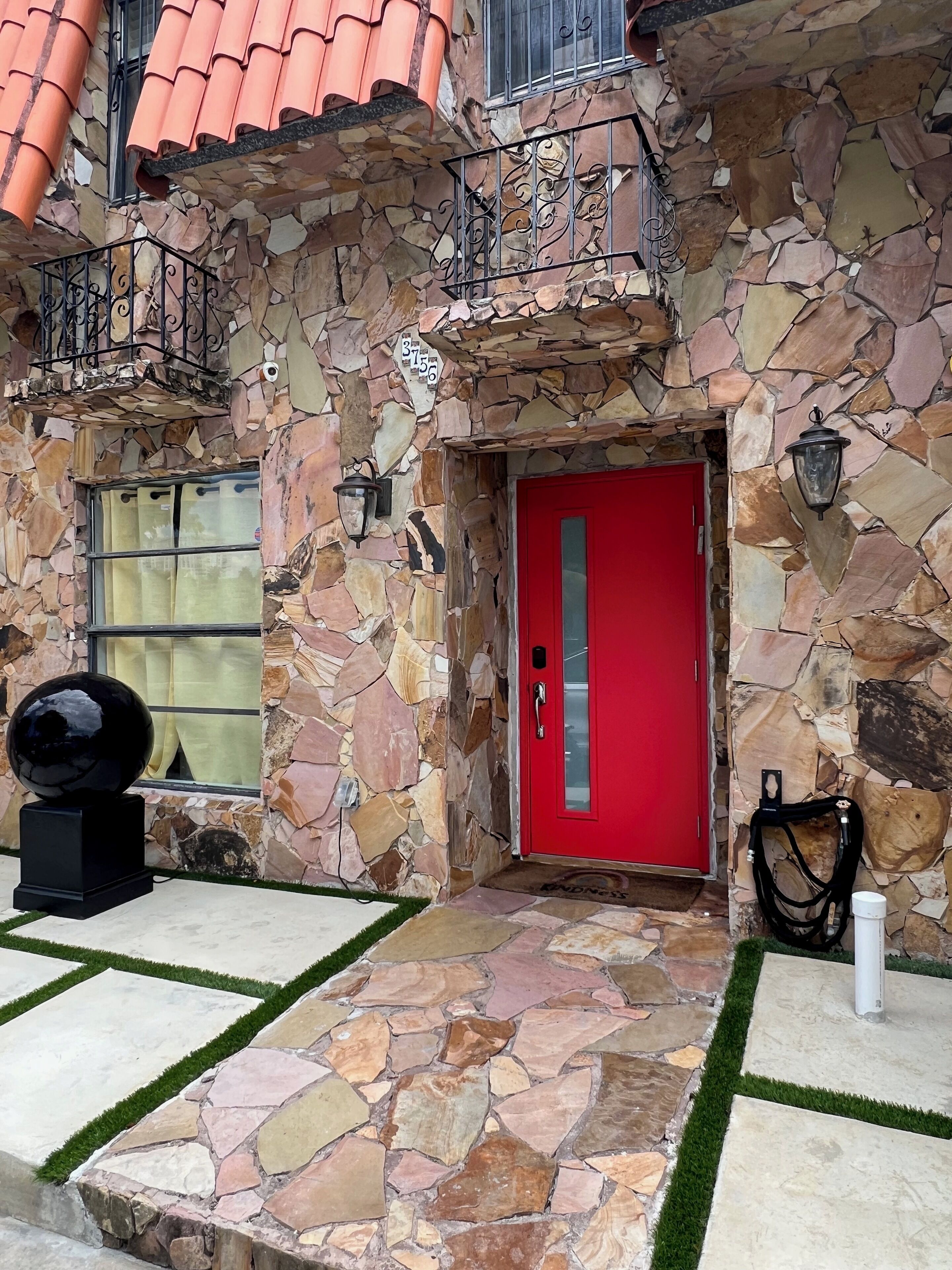 Corner Townhouse in North Miami Beach's prestigious community of Eastern shores