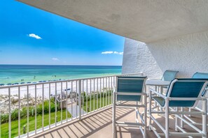 Property grounds - C301 | Beachfront with Beach Service, Pool, & WiFi (Miramar Beach)