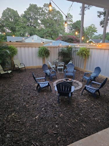 Charming 3-bedroom house in beautiful Bainbridge with AC, Wi-Fi
