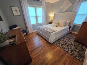 3 bedrooms, iron/ironing board, travel crib, WiFi