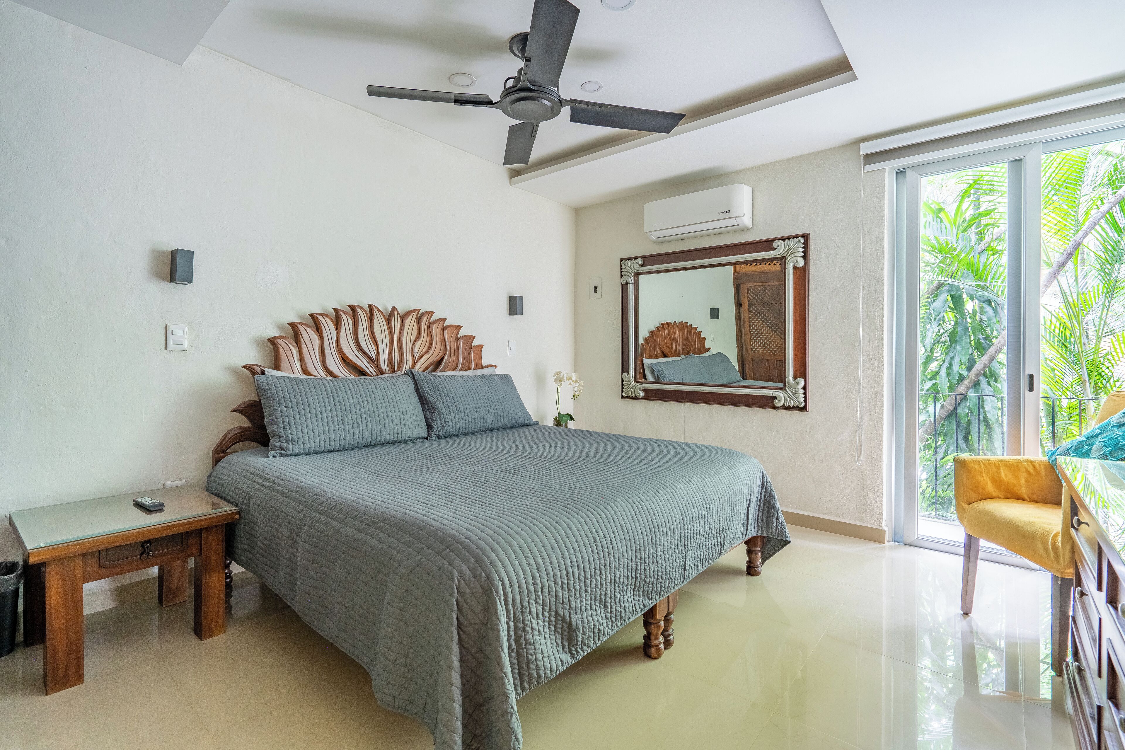 2 habitaciones, tabla de planchar con plancha, wifi y ropa de cama 