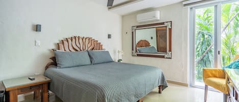 2 habitaciones, tabla de planchar con plancha, wifi y ropa de cama