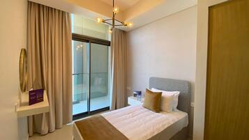 3 bedrooms, iron/ironing board, free WiFi