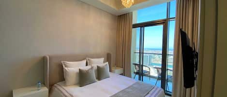 2 makuuhuonetta, silitysrauta/-lauta, ilmainen Wi-Fi