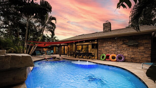 Outdoor pool - Heated Pool | Game Room | Arcade | Sleeps14 | BBQ (Bradenton)
