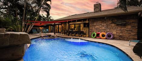 Outdoor pool, a heated pool