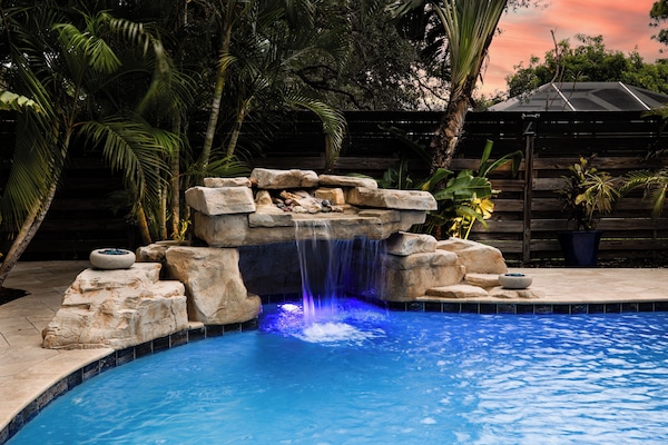 Piscine extérieure, piscine chauffée