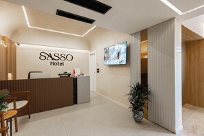Reception - Sasso Hotel (Vlorë)