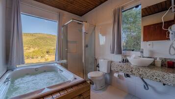 Chalet, Mountain View | 1 bedroom, soundproofing, free WiFi