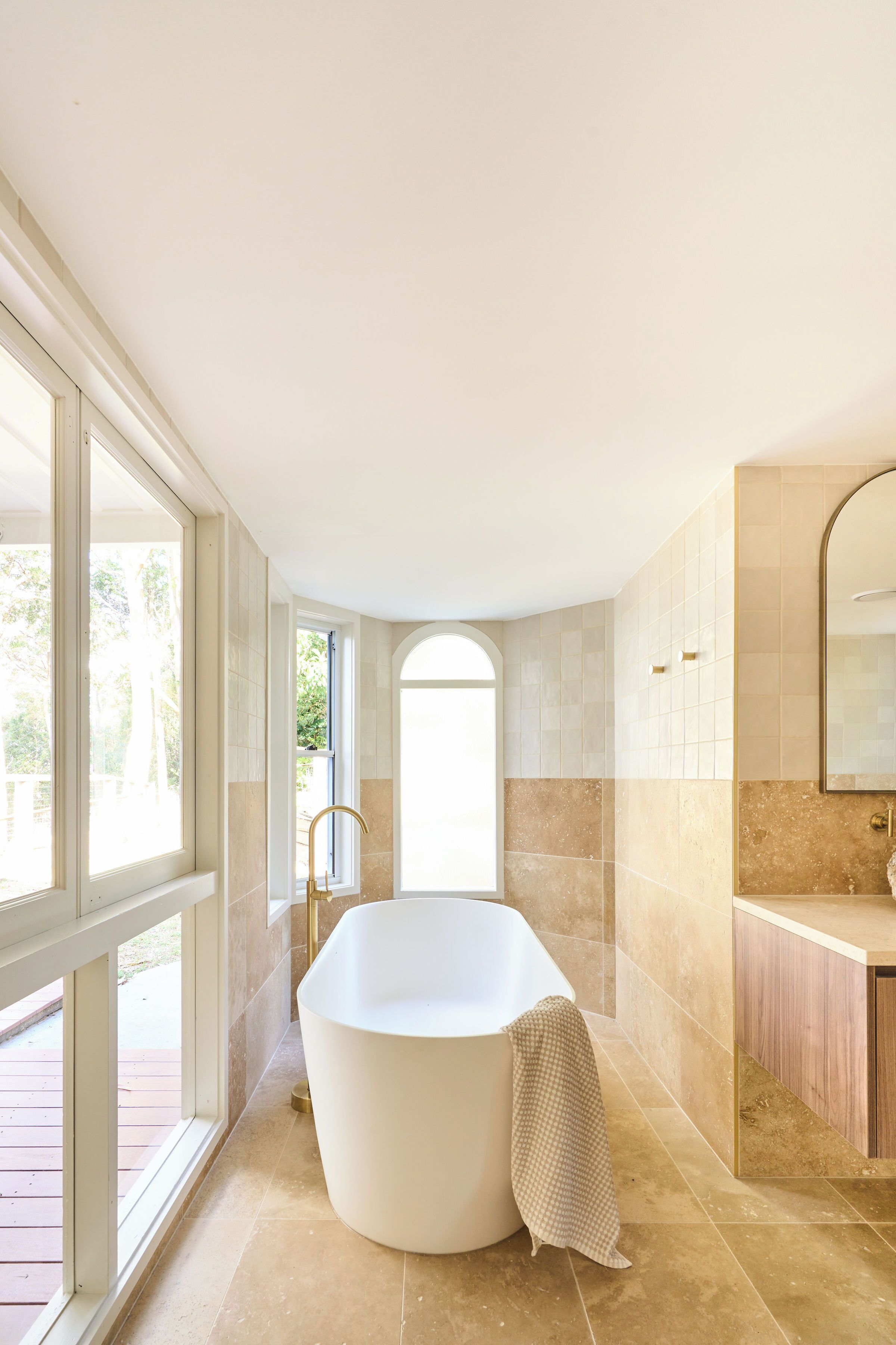 Suite estándar | Baño | Secador de pelo, albornoces, toallas y jabón